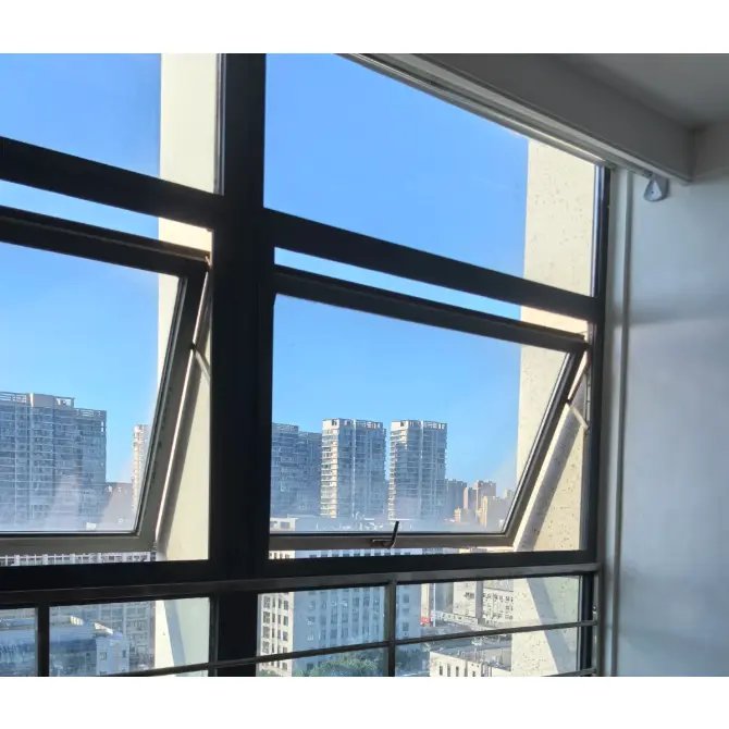 అల్యూమినియం అల్లాయ్ అవుట్‌వర్డ్ విండోస్ తెరవడం