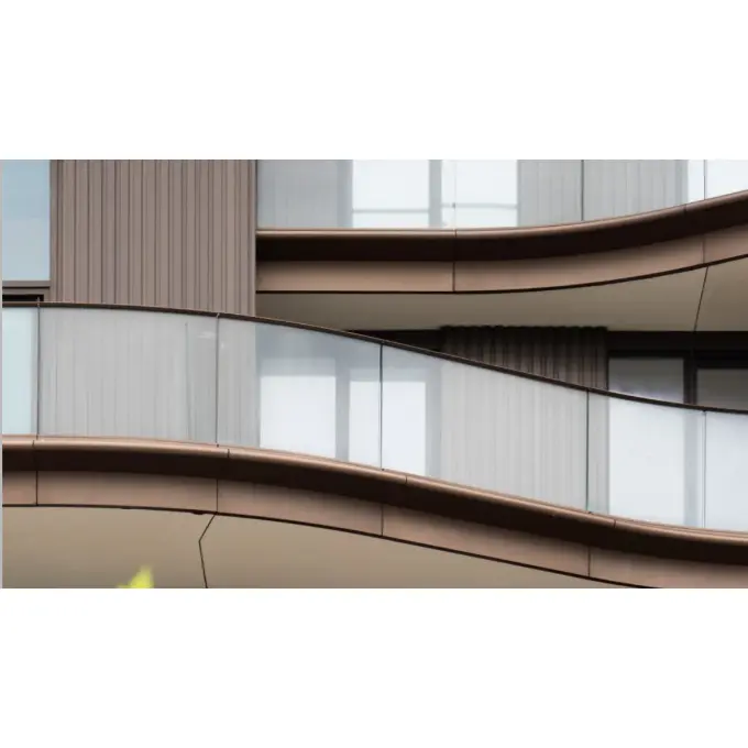 రెయిలింగ్‌ల కోసం ఆకారపు గాజు