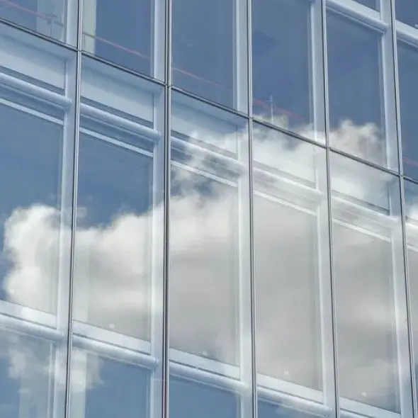 తలుపులు మరియు కిటికీల కోసం UV-నిరోధక గ్లాస్